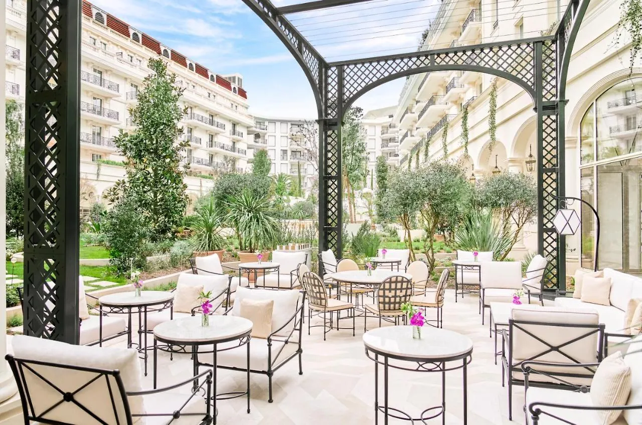 Carlton Cannes, A Regent Hotel
