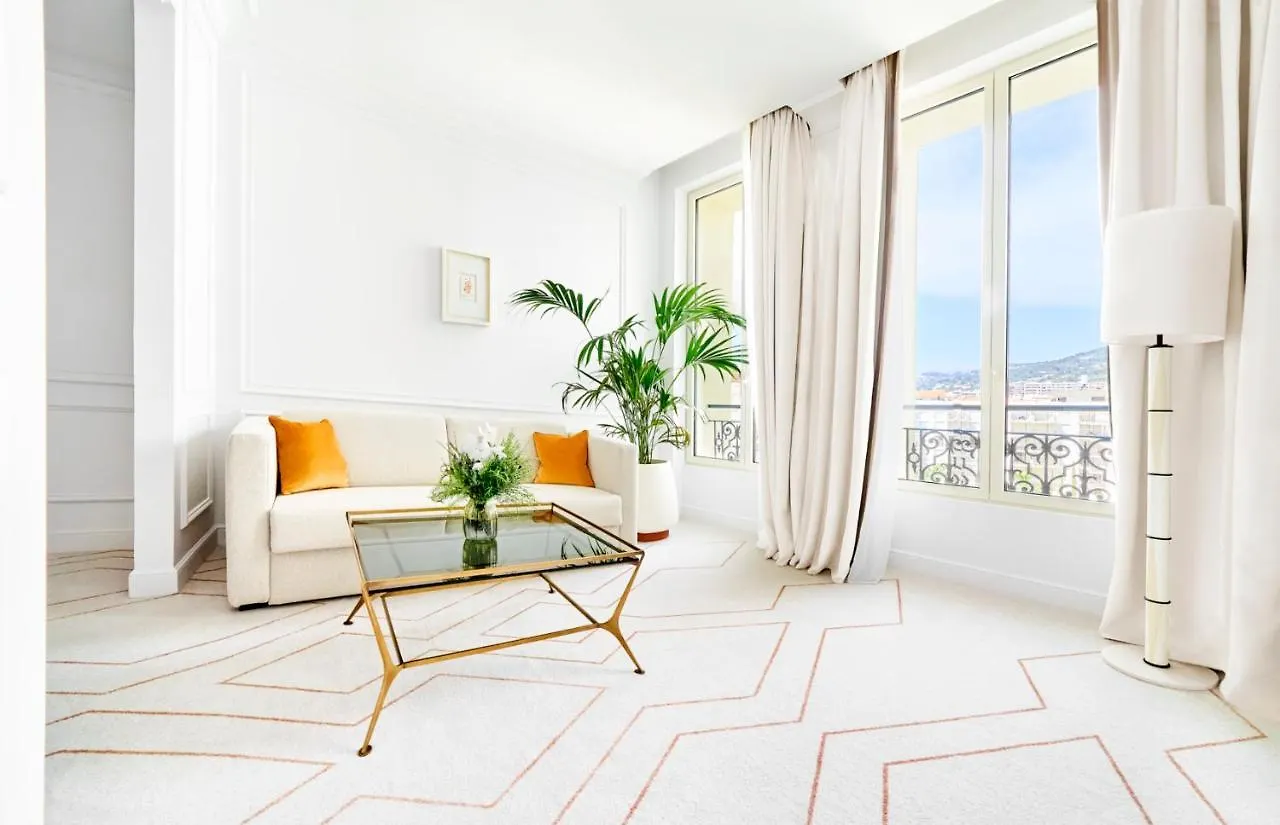 Carlton Cannes, A Regent Hotel