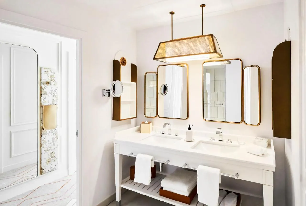 *****  Carlton Cannes, A Regent Hotel Frankreich