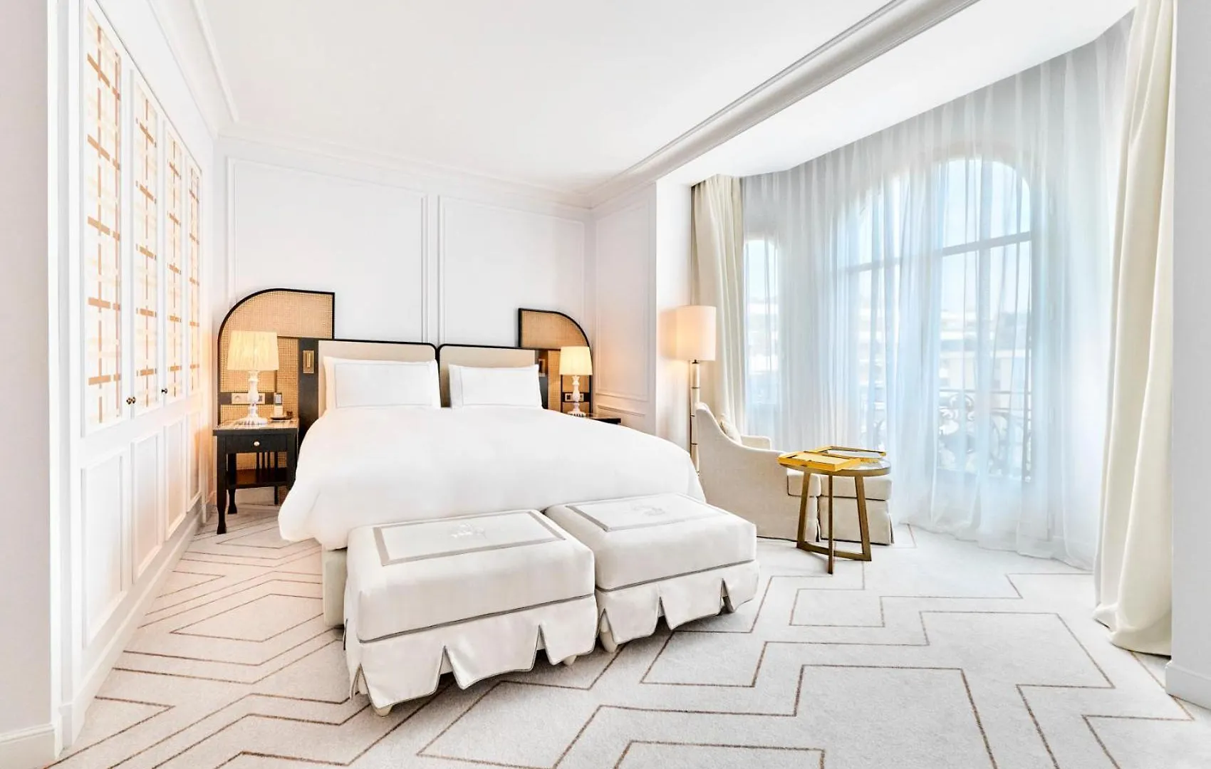 Carlton Cannes, A Regent Hotel
