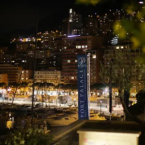 Port Palace Otel