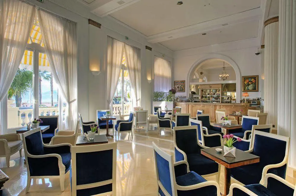 Carlton Cannes, A Regent Hotel