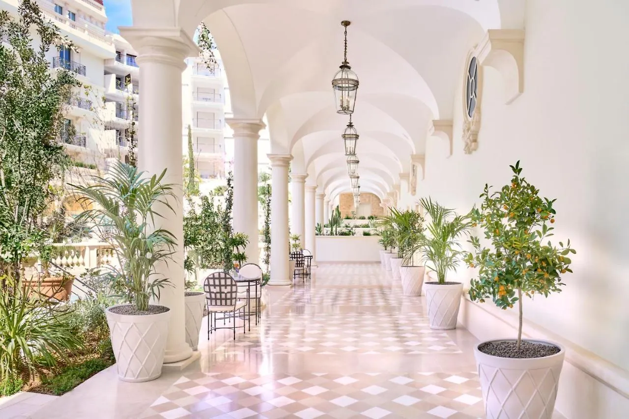 Carlton Cannes, A Regent Hotel 5*, Κάννες