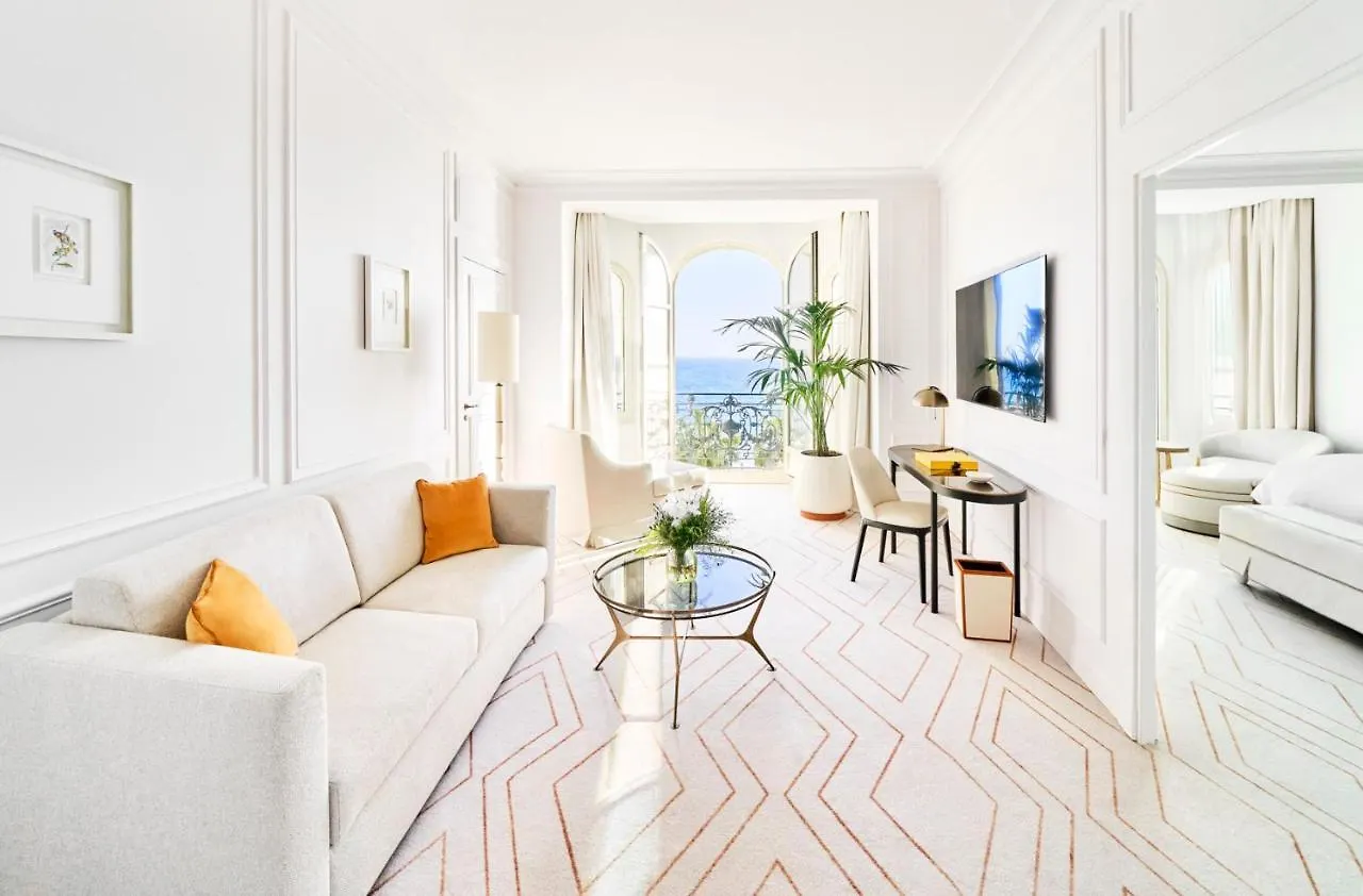Carlton Cannes, A Regent Hotel