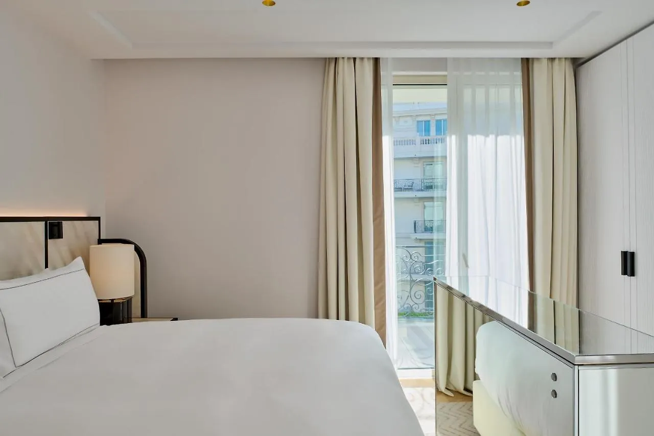 Carlton Cannes, A Regent Hotel