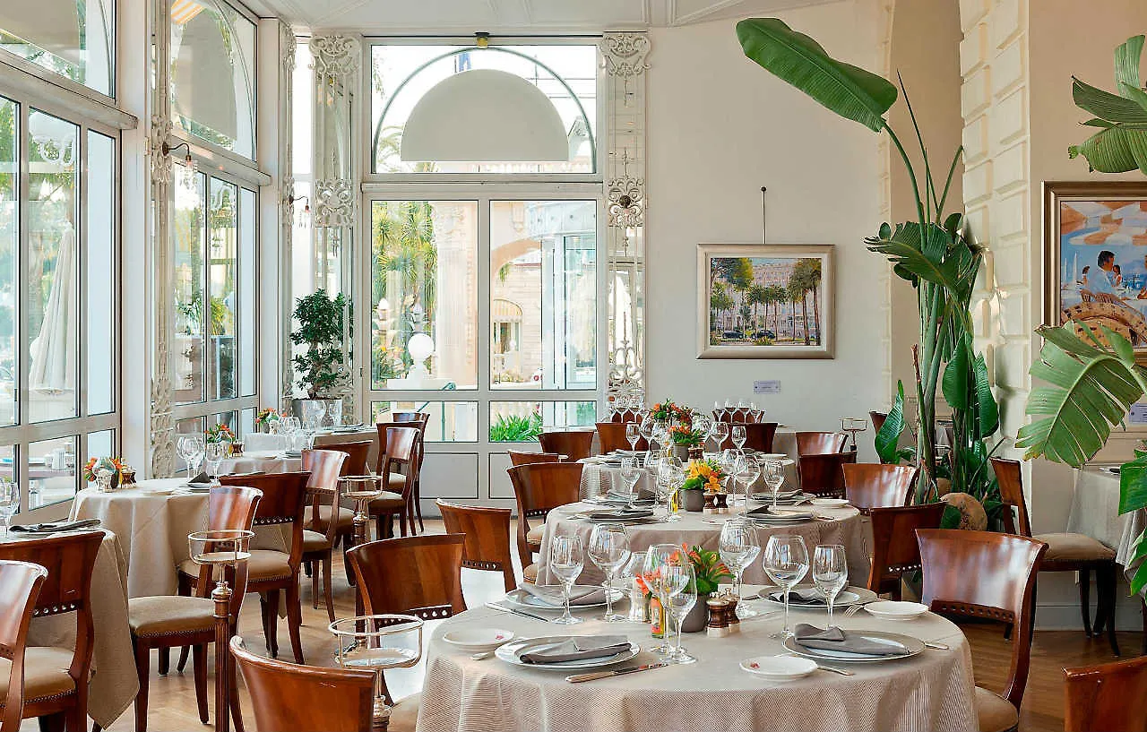 Carlton Cannes, A Regent Hotel
